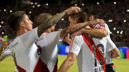 En un partido electrizante, River venció 4 a 3 a Central y ganó la Copa Argentina