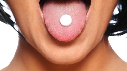 Aprobaron en España un anticonceptivo que reduce las menstruaciones a cuatro veces por año