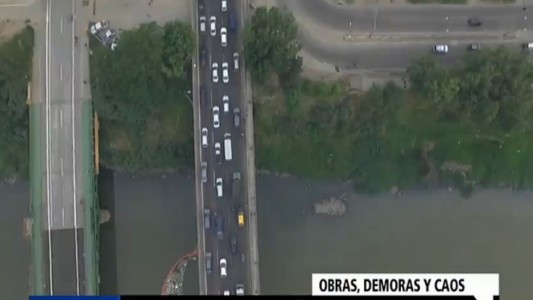 La odisea de cruzar puente La Noria