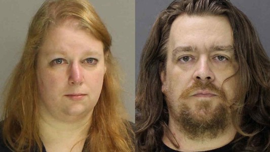 Madre y su novio matan a su hija adolescente para cumplir fantasía sexual