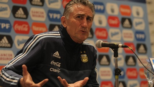 Bauza advirtió que Romero tiene que ser titular en su equipo para "sostenerse" en la Selección