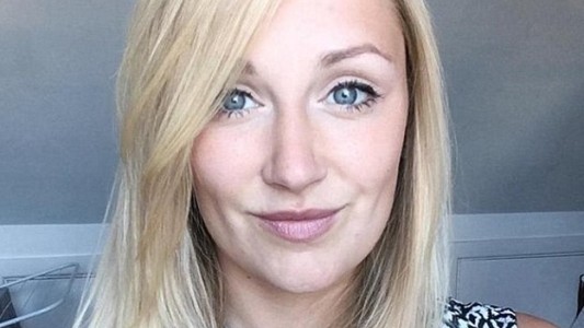 Se enamoró de un hombre en el aeropuerto y ahora lo busca por Facebook