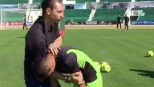 Equipo de fútbol mexicano contrata a un hipnotizador para mejorar rendimiento de los jugadores