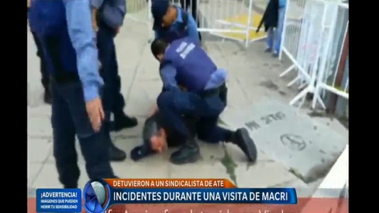 Detienen a dirigente estatal en una protesta contra Macri en Viedma
