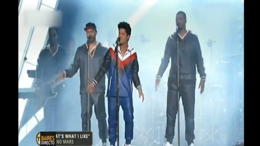 Bruno Mars recordó a Prince