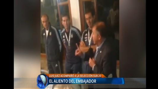 El aliento del embajador al seleccionado Sub 20