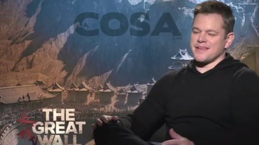 Matt Damon lo hizo otra vez: Ahora la rompe cantando la cumbia "Deja de llorar" de El Polaco