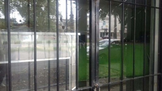 Asesinaron al dueño de una pizzería de un balazo frente a su hijo en Rosario