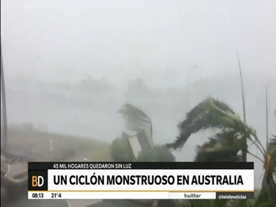 Alarma en Australia por la fuerza del ciclón Debbie