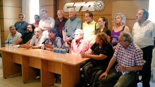 Micheli dijo que el acatamiento al paro fue de un 90 por ciento y repudió la represión a manifestantes