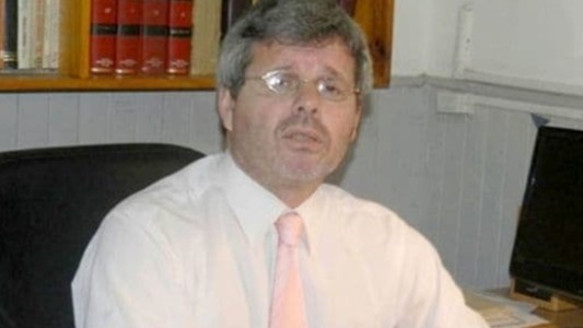 El juez que liberó al acusado de asesinar a Micaela pidió licencia por “depresión”