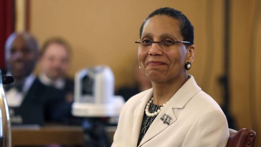 Hallaron muerta a la primera jueza musulmana negra de Estados Unidos