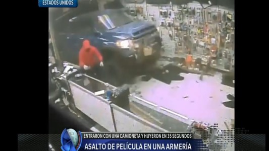 Video: asalto de película en una armería