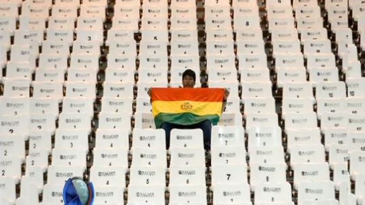 Un hincha solitario en Mendoza