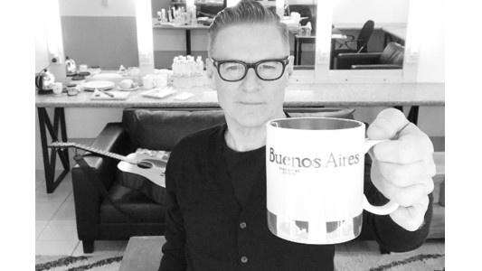 La inesperada visita que recibió Bryan Adams durante su gira en Buenos Aires