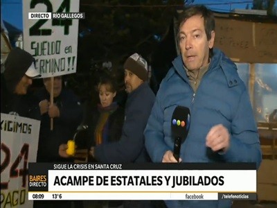 Campamento de estatales y jubilados por pagos atrasados