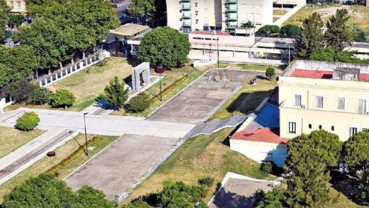 Reabren causa por venta de terrenos de "Casa Amarilla" a Boca
