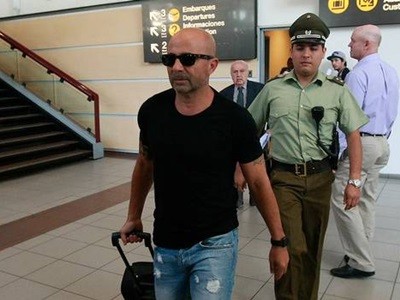 Llegó Sampaoli pero no habló con la prensa