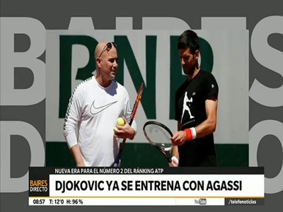Djokovic ya se entrena con Agassi