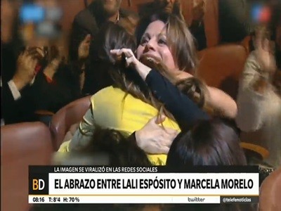 El abrazo entre Lali Espósito y Marcela Morelo