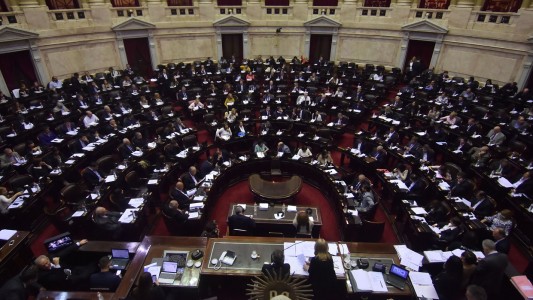 Aumento de 133% para Diputados: "Hubo una campaña nacional en contra de los docentes porque no podían cobrar más de 18%"