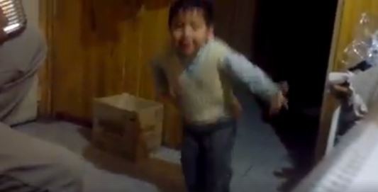 #EsViral El pequeño que lleva el folklore en la sangre