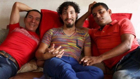 Autorizaron el primer matrimonio de a tres en Colombia