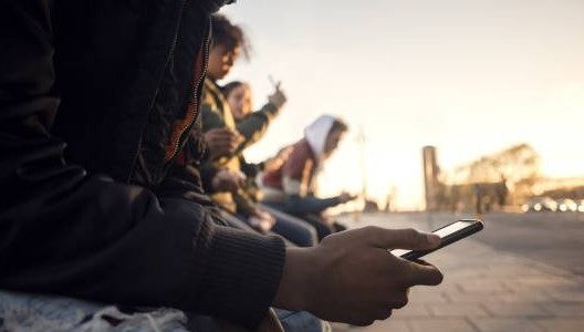 Un chico recibió 14.000 mensajes después de un castigo de tres días sin teléfono