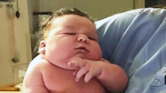 Nació un bebé de 7 kilos: "Pensamos que la balanza estaba rota"