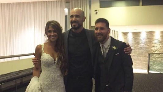 La GRAN sorpresa de Messi: el video del emotivo llanto de Antonela mientras cantaba Abel Pintos