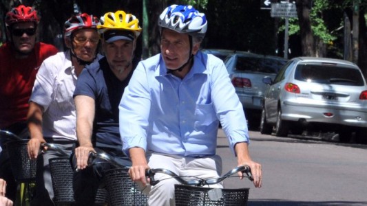 El gobierno nacional designó a una arquitecta de 29 años como "Directora de Movilidad en Bicicleta"