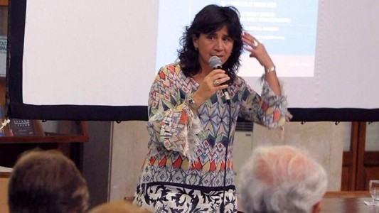 Renunció Zulma Ortiz, ministra de Salud bonaerense, la reemplazará Andrés Scarsi