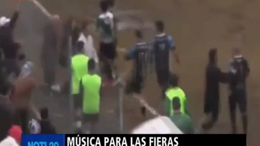 A las trompadas en el ascenso con música de Rocky