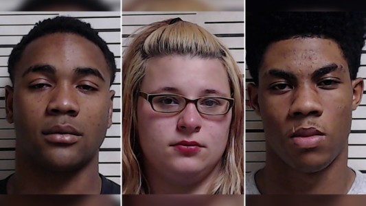 Tres jóvenes  fueron detenidos por abusar de una mujer y transmitirlo por Facebook