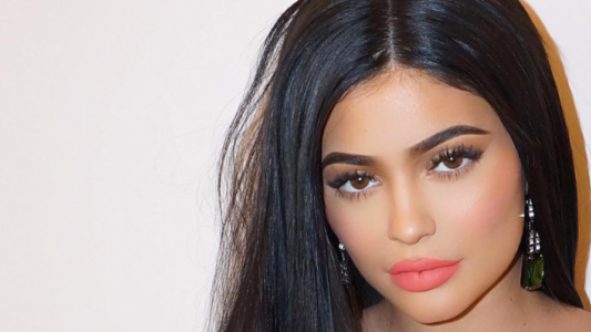 Desafío Viral: ¿podés distinguir cuál es la Kylie Jenner de cera y la verdadera?