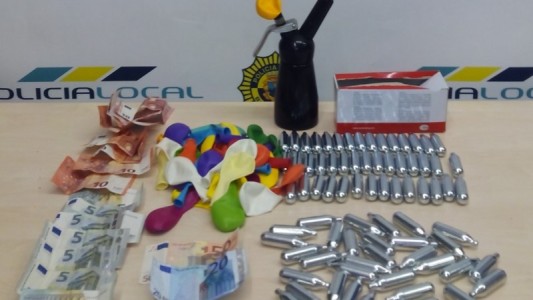 Preocupación por el "gas de la risa", la nueva droga en auge en España