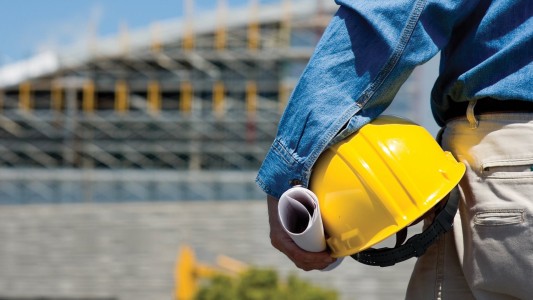 Probation para arquitecto acusado de estafar a clientes con materiales de baja calidad