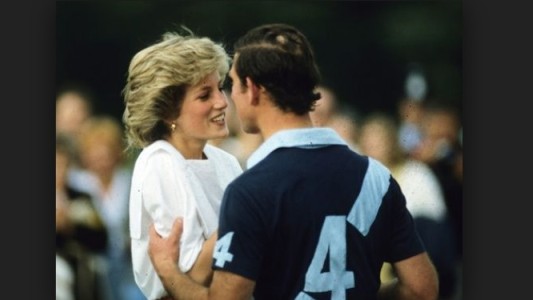 Escándalo en el Reino Unidopor los videos de Lady Di hablando de su vida sexual