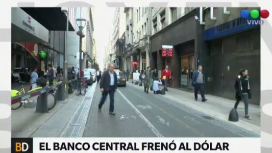 El Banco Central vendió 165 MM de dólares para evitar que supere los $18