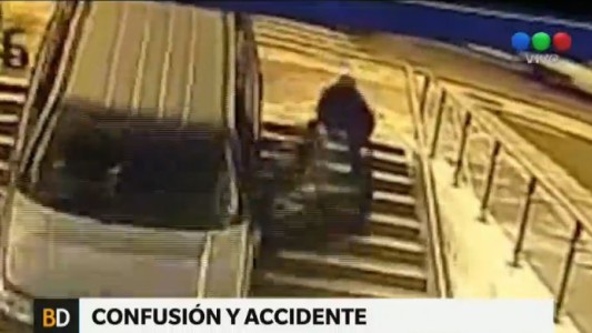 Pensó que era la entrada de un garage