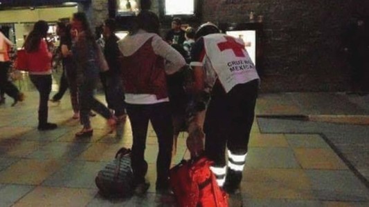 La chica que se desmayó de hambre y culpó a su novio por no comprarle comida