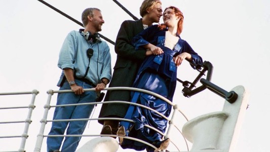 La foto de Leonardo DiCaprio y Kate Winslet pasando un día de piscina muy relajado