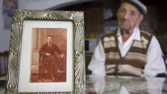 El secreto del hombre más longevo del mundo: "En su dieta nunca faltó el vaso de vino"