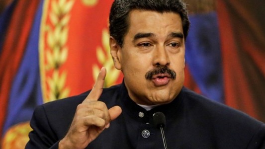 Nicolás Maduro sacó del aire el canal colombiano Caracol TV