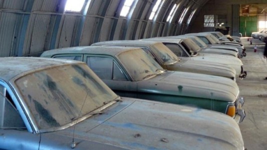 Polémica:  el Ejército remata un Ford Falcon de la dictadura