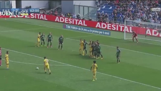 Dybala llegó a los 100 partidos en Juventus y lo festejó con un triplete