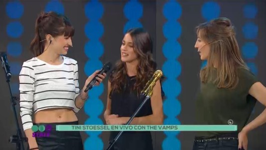 Tini Stoessel en vivo con The Vamps