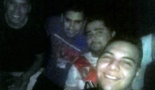 El aterrador detalle que esconde la foto que se sacó un hincha de River