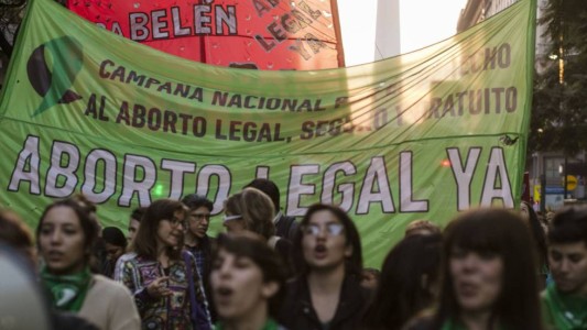 Piden un "tuitazo" mundial por el Día de la Lucha por la Despenalización y Legalización del Aborto