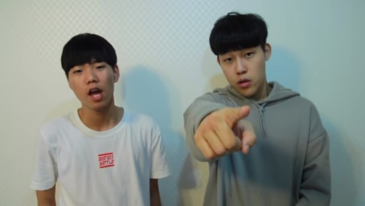 #EsViral Los coreanos que hacen esta versión de "Despacito" sólo con la boca, la rompen mucho